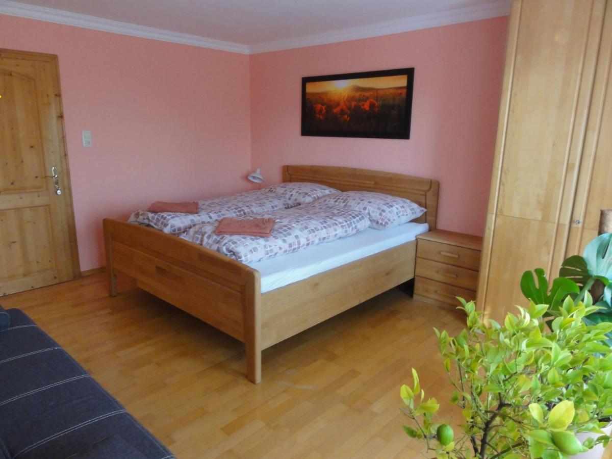 Apartment Elena Gedersdorf Bagian luar foto