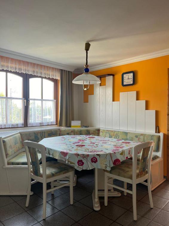 Apartment Elena Gedersdorf Bagian luar foto