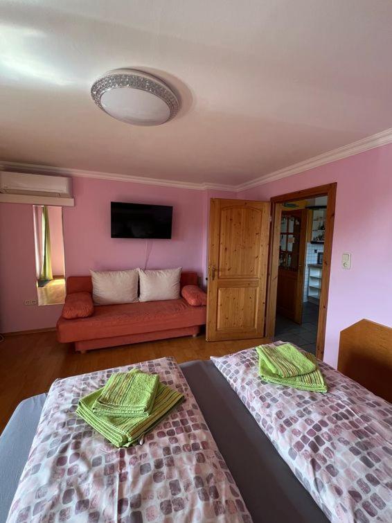 Apartment Elena Gedersdorf Bagian luar foto